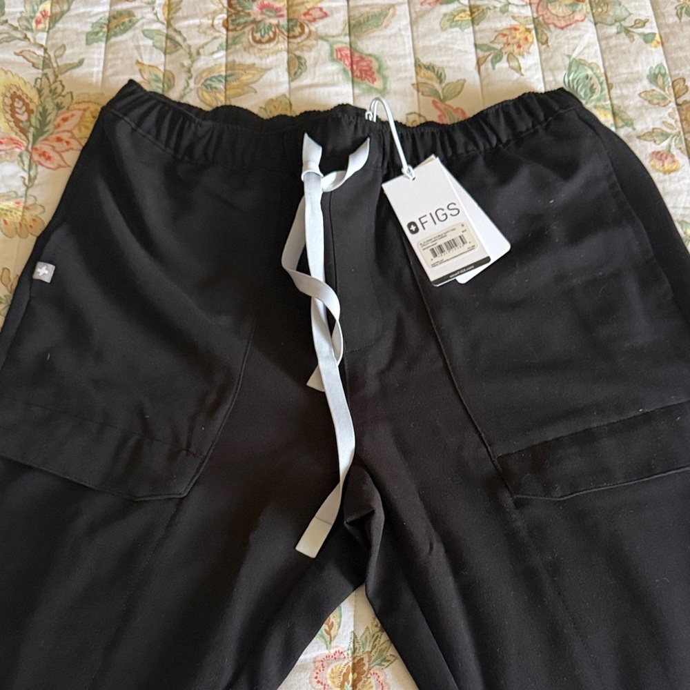 Figs Unisex Black Cargos with Gray Drawstring